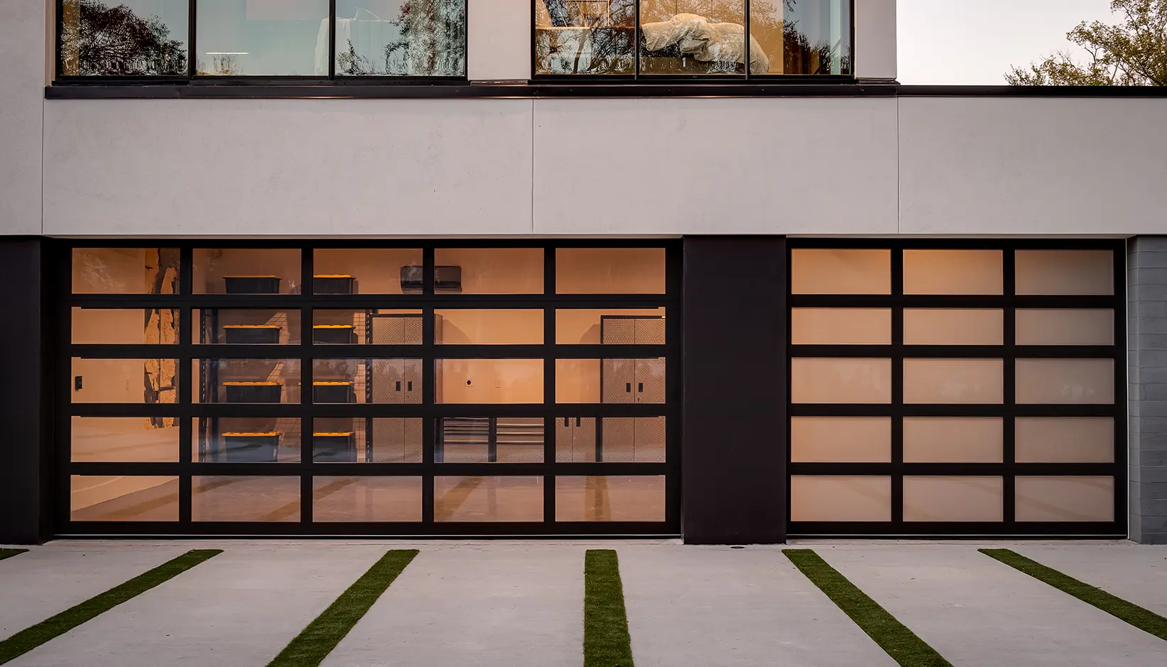 Clopay Avante Collection - Aluminum & Glass Full-View