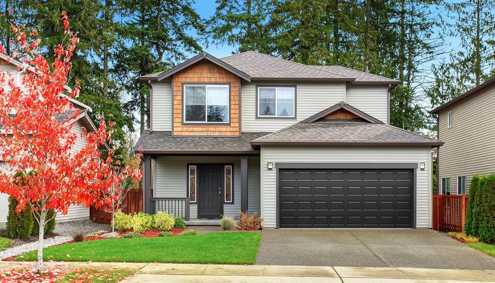 Clopay Classic Steel Collection design example 2