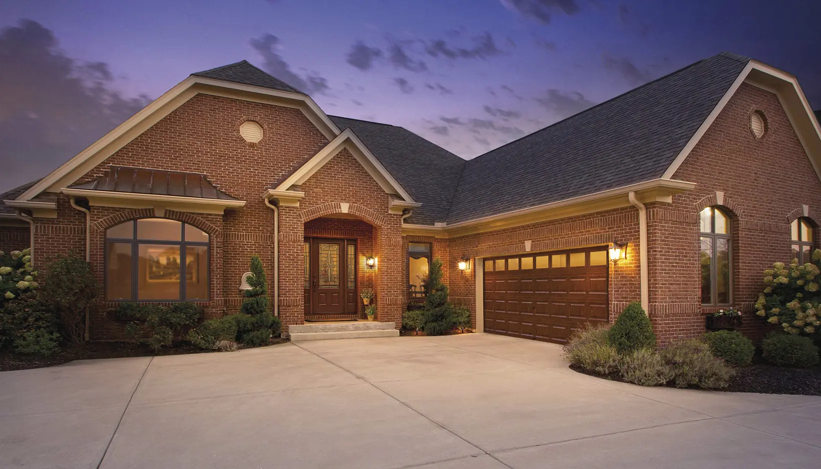 Clopay Classic Steel Collection design example 3